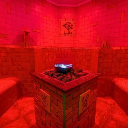 Filip Wellness,kryty Bazen アパート