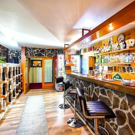 Filip Wellness,kryty Bazen タトランスカー・シュトゥルバ