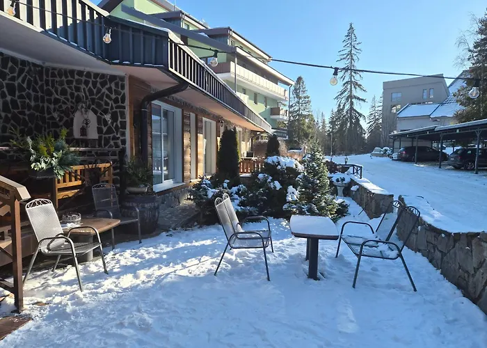 Filip Wellness,kryty Bazen 塔特兰斯卡斯特拉